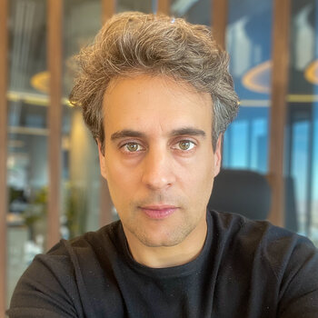 Lucas Najun Dubos