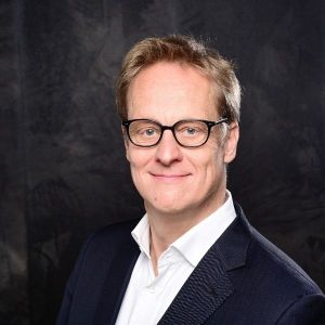 Dr. Wolfgang Hildesheim