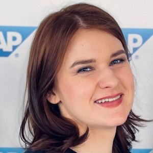 Alena Syosi