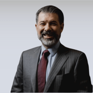 Mtro. Andrés Manning Novales