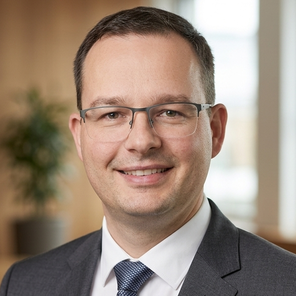 Maximilian Obenaus